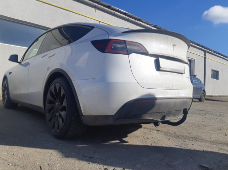Carlig remorcare Tesla Model Y 5 usi 08/2021 - prezent marca Autohak [3]