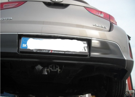 Carlig remorcare Toyota Auris 5 usi dupa 2012 demontabil automat cu maneta marca Autohak [6]