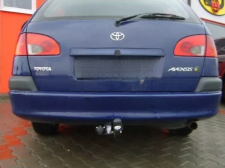 Carlig remorcare Toyota Avensis combi 1997-2002 marca Autohak [3]