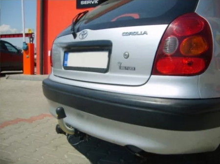 Carlig remorcare Toyota Corolla 3 usi 1997 - 2001 demontabil automat cu maneta marca Autohak [3]