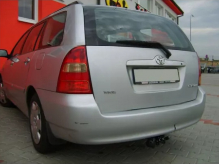 Carlig remorcare Toyota Corolla combi 2002 - 2007 demontabil automat cu maneta marca Autohak [4]