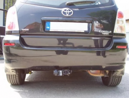Carlig remorcare Toyota Corolla Verso 2004 - 2009 demontabil automat cu maneta marca Autohak [1]