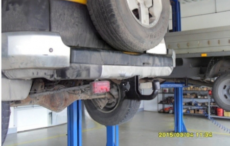 Carlig remorcare Toyota Land Cruiser 5 usi dupa 2009 marca Autohak [3]