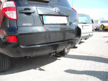 Carlig remorcare Toyota Rav 4 fara roata de rezerva pe usa din spate 2005-2009 marca Autohak [5]
