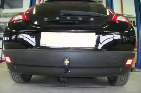 Carlig remorcare Volvo C30 dupa 2006 marca Autohak [2]