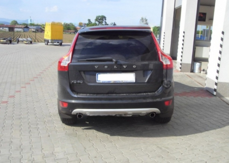 Carlig remorcare Volvo XC60 2008 - 2017 demontabil automat vertical marca Autohak [7]