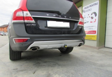 Carlig remorcare Volvo XC70 2007 - 2016 demontabil automat vertical marca Autohak [9]