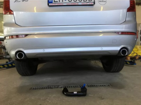 Carlig remorcare Volvo XC90 dupa 05/2015 demontabil automat vertical marca Autohak [8]