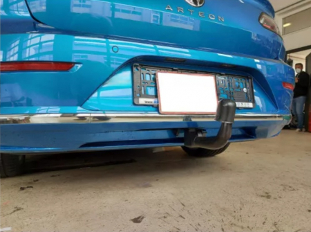 Carlig remorcare VW Arteon dupa 2017 demontabil automat vertical marca Autohak [18]