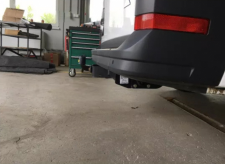 Carlig remorcare VW Crafter van fabricat dupa 2017 marca Autohak [4]