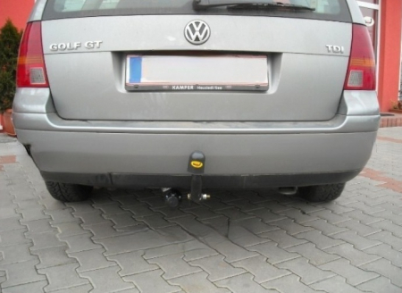 Carlig remorcare Vw Golf 4 combi 1997-2003 marca Autohak [3]