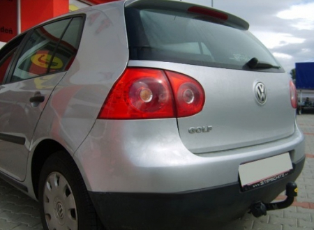 Carlig remorcare Vw Golf  5 htb 3/5 usi dupa 2003  marca Autohak [1]