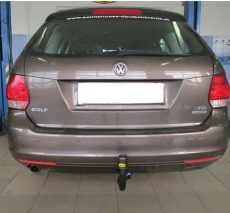 Carlig remorcare VW Golf 5, VW Golf 6 combi 2007 - 2013 demontabil automat vertical marca Autohak [4]