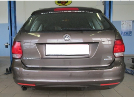 Carlig remorcare VW Golf 5, VW Golf 6 combi 2007 - 2013 demontabil automat vertical marca Autohak [6]