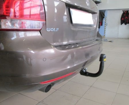 Carlig remorcare VW Golf 5, VW Golf 6 combi 2007 - 2013 demontabil automat vertical marca Autohak [5]