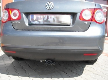 Carlig remorcare VW Jetta 2005 - 2011 demontabil automat cu maneta marca Autohak [5]