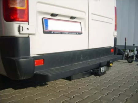Carlig remorcare Vw LT 28/35 Van mediu/lung cu treapta 1995-2006 marca Autohak d19s [1]