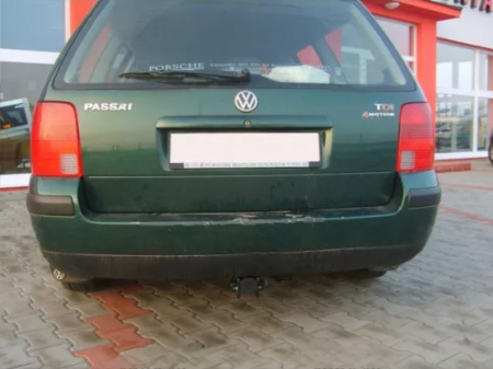 Carlig remorcare Vw Passat B5 4x4 1996 - 2005 demontabil automat cu maneta marca Autohak [5]