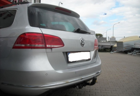 Carlig remorcare VW Passat B7 2010 - 2015 demontabil automat cu maneta marca Autohak [5]