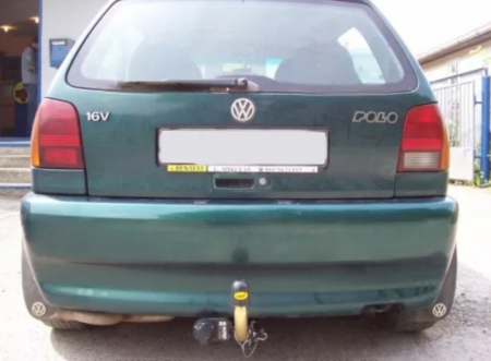 Carlig remorcare VW Polo 3/5 usi 1994 - 1999 demantabil cu maneta marca Autohak [1]