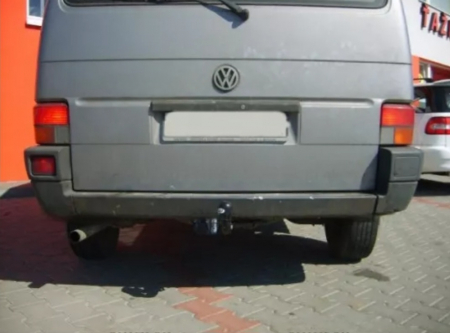 Carlig remorcare VW Transporter T4 van 1990 - 1995 marca Autohak [2]