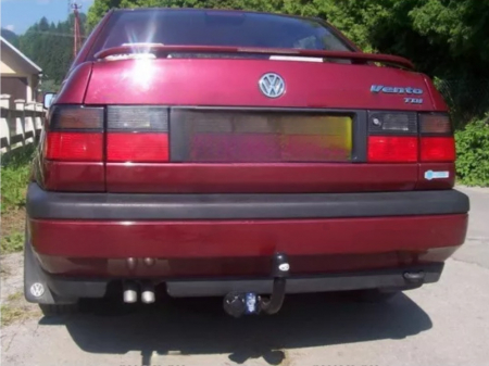 Carlig remorcare VW Vento 4 usi 1991 - 1997 marca Autohak [1]