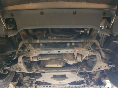 Scut-radiator-metalic-Mercedes-X-Class-W470-2017-2020-toate-motorizarile-Karmaster [2]