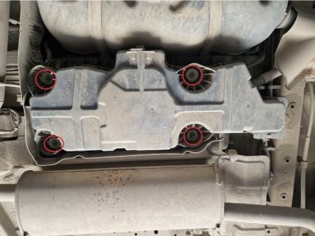 Scut metalic rezervor AdBlue Peugeot Boxer (2016-2025) OE P1001282 | Oțel 2mm | Karmaster [2]