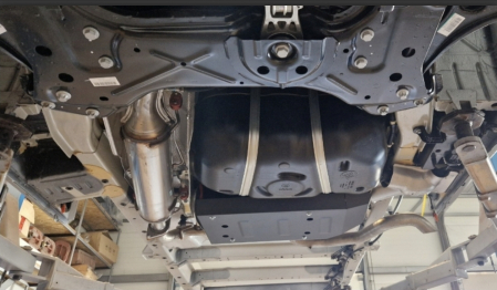 Scut metalic protecție rezervor AdBlue Toyota Proace Max (2024 - 2026) – Oțel 2mm [5]