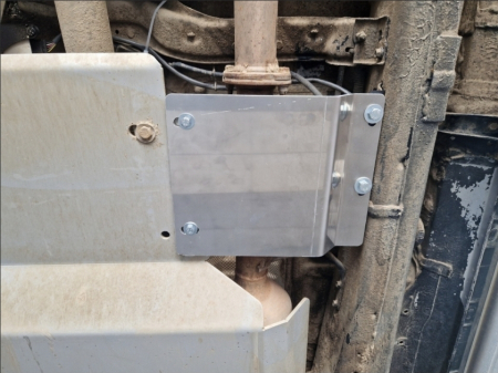 Scut Metalic Senzor Filtru Particule Toyota Hilux Invincible (2021 - Prezent) - Oțel 2mm [4]