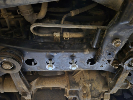 Scut_Motor_Metal_Lexus_GX_2010-2025_Karmaster_26.181.jpg [3]