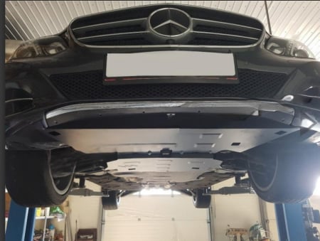 Scut motor metalic Mercedes E-Class W212 4x4 2009-2016 [4]