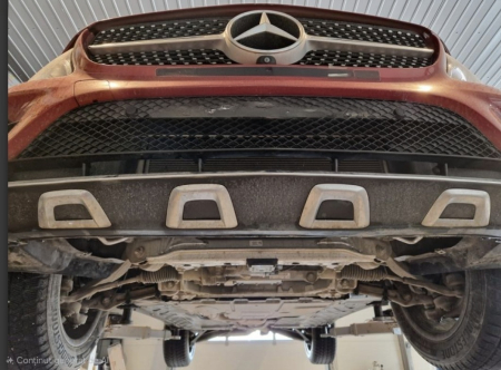 Scut motor metalic Mercedes GLC Coupe X253 dupa 2015 [8]