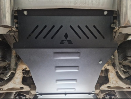 Scut-motor-metalic-Mitsubishi-Pajero-3-1999-2007-V2-0-toate-motorizarile-Karmaster [3]