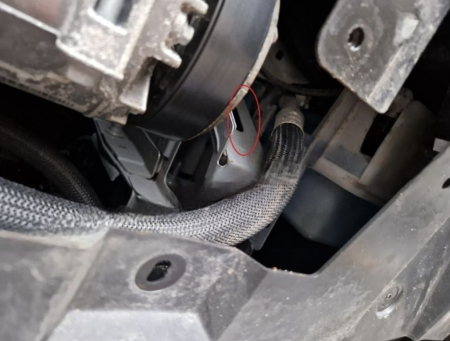 Scut-Motor-Metal-Nissan-NV300-Primastar-2022-2025-Karmaster-17114 [8]