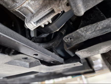 Scut motor metalic Renault Trafic 2022 - prezent [5]