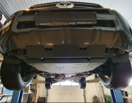 Scut metalic motor, cutie viteză, radiator și bară față Toyota RAV 4 (2006-2013) Diesel – Oțel 2mm [7]