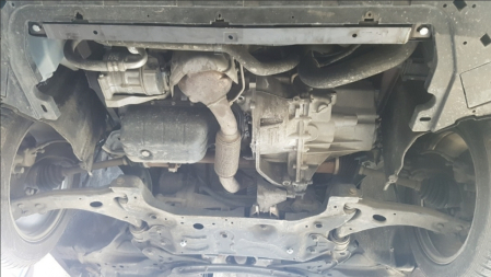 Scut Motor Metalic Volvo V40 (2012 - 2019) Protecție Profesională 2mm Karmaster [4]