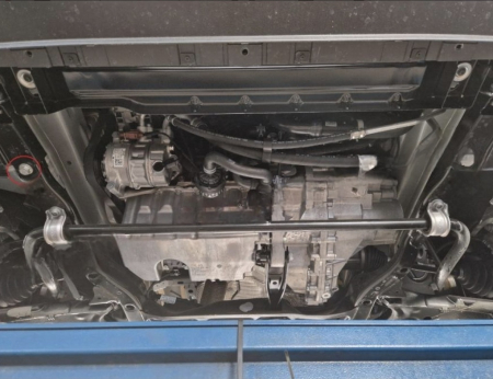 Scut motor metalic Vw Crafter dupa 2017 (varianta 2.0 mare) [1]