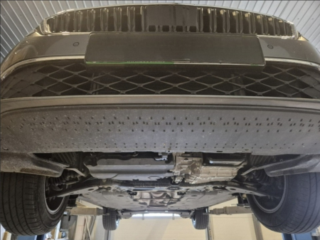 Scut Motor Metalic VW T-Roc Cutie Automată (2017 - 2026) – Protecție Profesională 2mm [8]