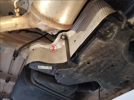 Scut rezervor AdBlue Volkswagen Crafter 2017 - prezent din otel de 2 mm [4]