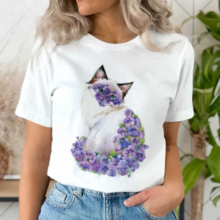 Royal Cat in Violets [1]