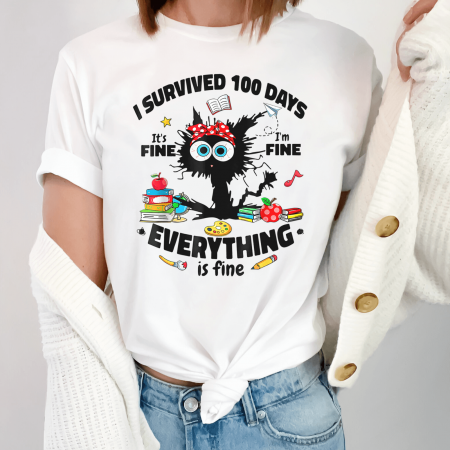 Femei - I survived i`m fine