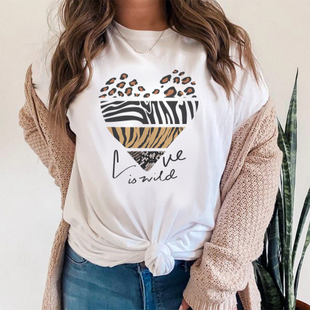 Tricouri Love - Tricou Dama Alb Love Is Wild