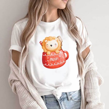 Tricouri X-mas - Tricou Dama Christmas Lion Mug