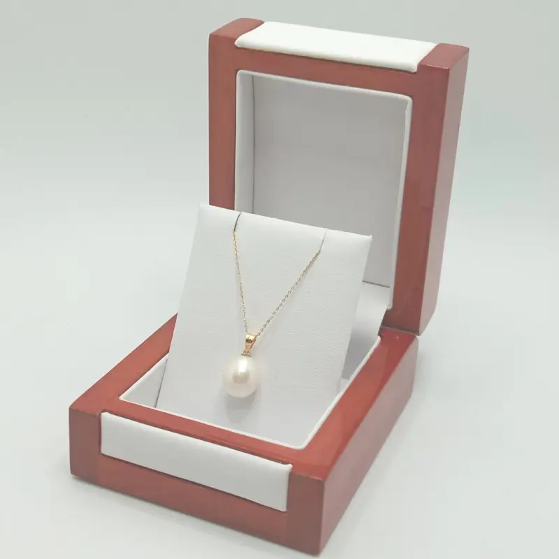 Κολιέ με μενταγιόν, από κίτρινο χρυσό 14k (χρυσός 585) και φυσικό σπάνιο μαργαριτάρι Premium, λευκού χρώματος, σε σχήμα δάκρυ, μεγέθους 12/9 mm [4]