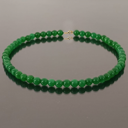 ogrlica-kaskadda-prirodni-malajski-jade-8mm-kopca-14k-zuto-zlato-kaskadda [1]
