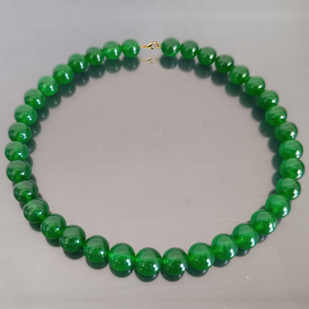 kaskadda-green-malaysian-jade-necklace-12mm-14k-gold-clasp-kaskadda [1]