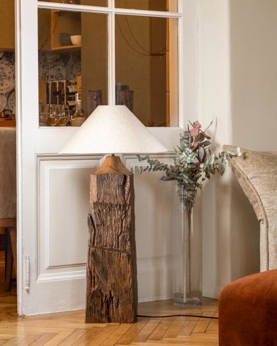 Heritage Oak Lamp [3]