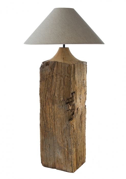 Heritage Oak Lamp [2]